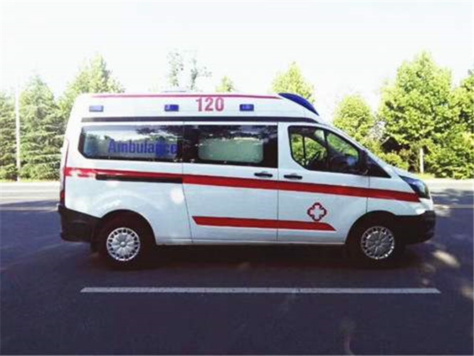 城阳救护车出租服务案例6